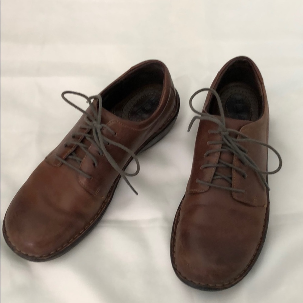 Born lace-up leather loafers